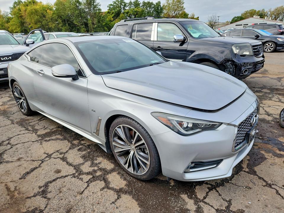 Photo 4 from auction – 2018 INFINITI Q60 with VIN JN1EV7EL0JM392039