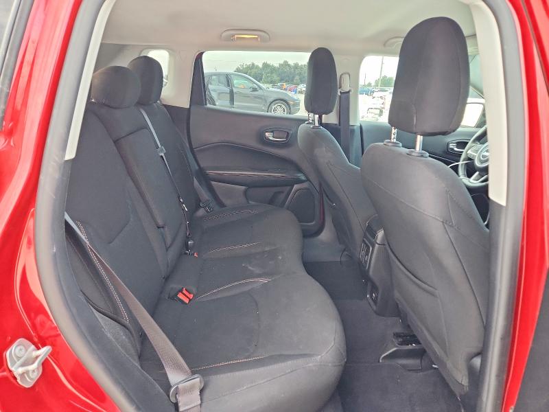 Снимка 10 от търг – 2020 JEEP COMPASS с VIN 3C4NJCAB2LT253042