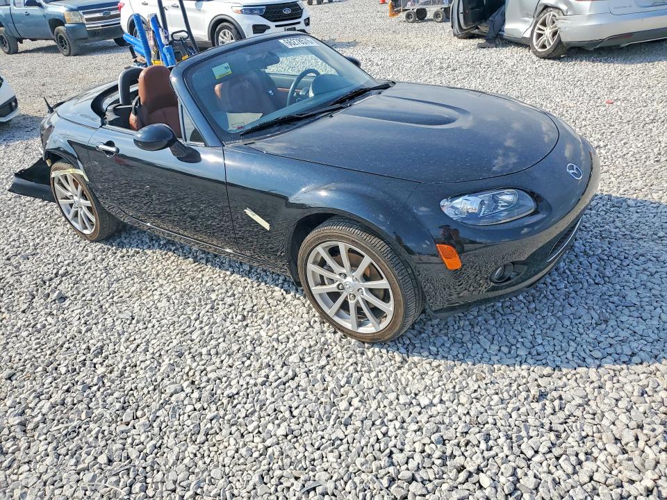 Photo 4 from auction – 2007 MAZDA MX-5 MIATA with VIN JM1NC26F670137233