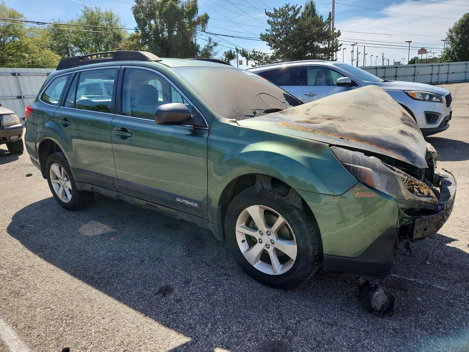 Zdjęcie 4 z aukcji – 2014 SUBARU OUTBACK z VIN 4S4BRCAC1E3303010