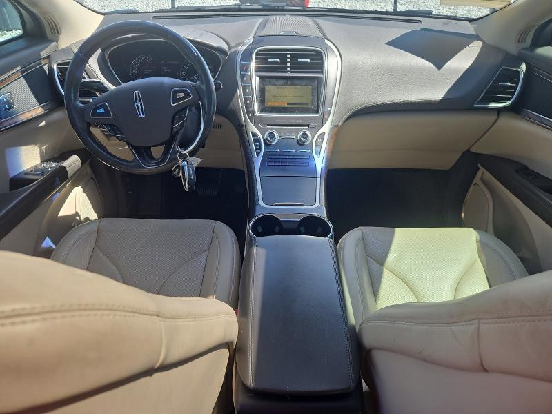 Foto 8 de la subasta – 2018 LINCOLN MKX con VIN 2LMPJ6LR1JBL42680