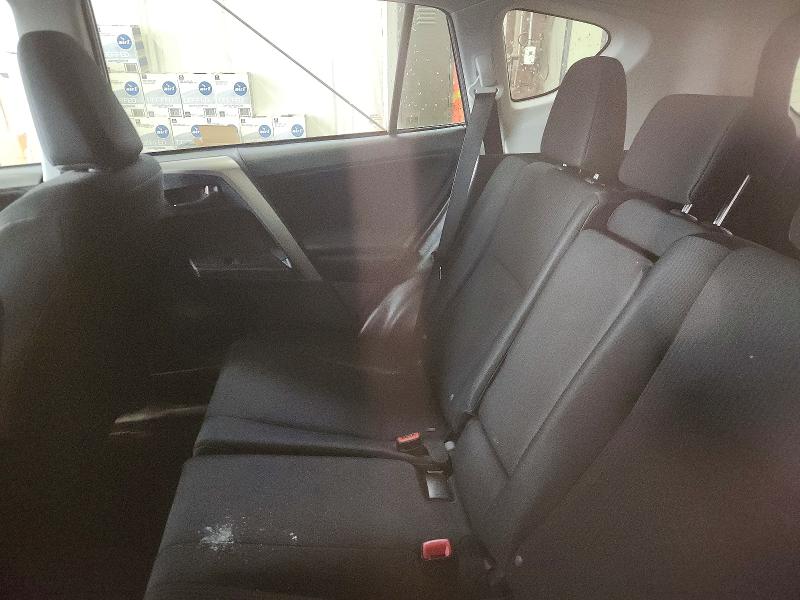 صورة رقم 10 من المزاد - 2015 TOYOTA RAV4 مع VIN 2T3BFREV3FW320059