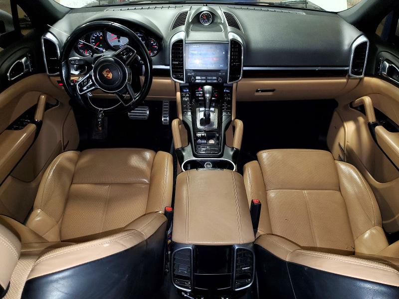 Photo 8 from auction – 2017 PORSCHE CAYENNE with VIN WP1AB2A26HLA51165
