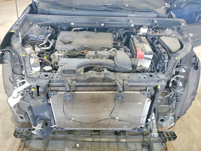 Снимка 12 от търг – 2024 TOYOTA RAV4 с VIN 2T3F1RFV4RC411698