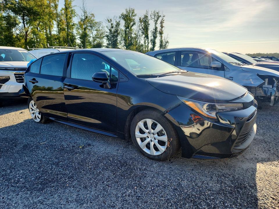 Zdjęcie 4 z aukcji – 2024 TOYOTA COROLLA z VIN 5YFB4MDE5RP201647