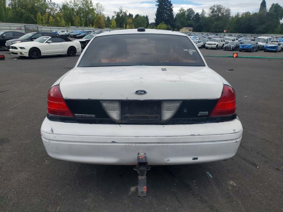 Снимка 6 от търг – 2011 FORD CROWN VICTORIA с VIN 2FABP7BV4BX116978