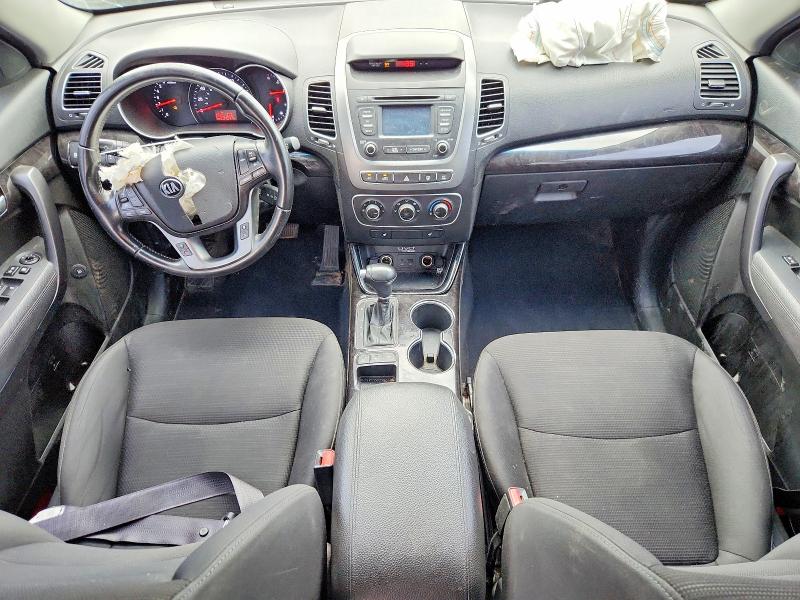 Foto 8 de la subasta – 2014 KIA SORENTO con VIN 5XYKTDA75EG450442