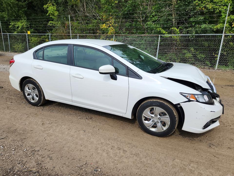 Снимка 4 от търг – 2014 HONDA CIVIC с VIN 19XFB2F59EE047044