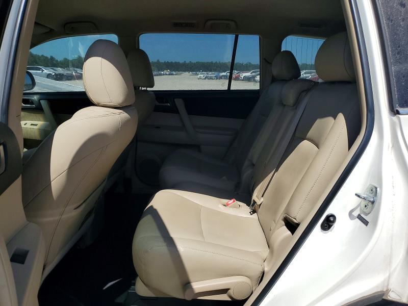 Photo 11 from auction – 2013 TOYOTA HIGHLANDER with VIN 5TDZK3EH9DS090107