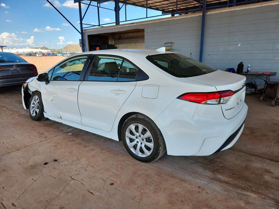Photo 2 from auction – 2022 TOYOTA COROLLA with VIN 5YFEPMAE8NP368393