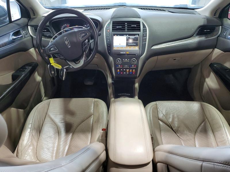 Photo 8 from auction – 2017 LINCOLN MKC with VIN 5LMCJ3C96HUL45780