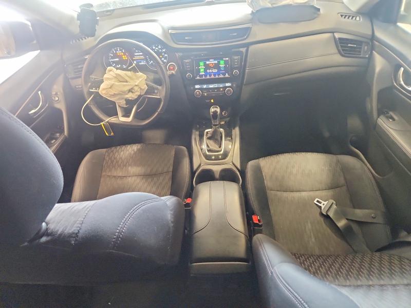 Photo 8 from auction – 2019 NISSAN ROGUE with VIN 5N1AT2MV9KC772555