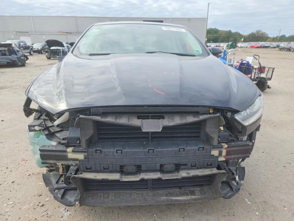 Photo 5 from auction – 2016 FORD FUSION with VIN 3FA6P0H98GR130889