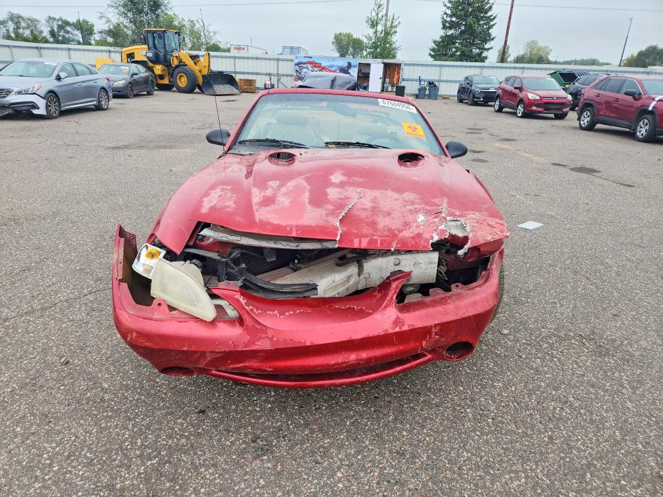 Photo 5 from auction – 1998 FORD MUSTANG with VIN 1FAFP46V8WF163345