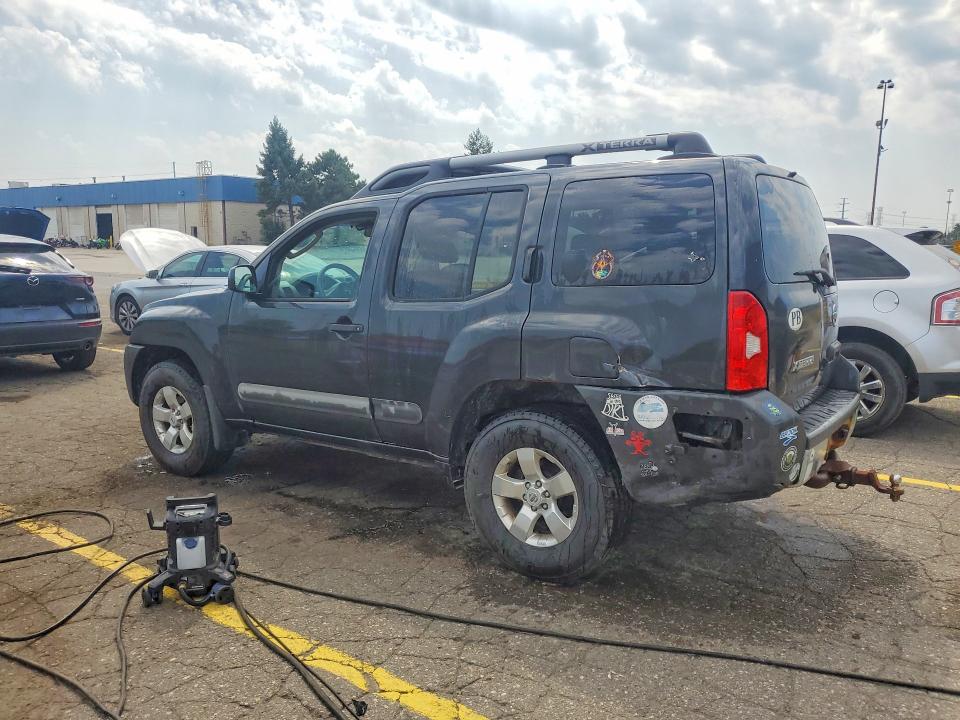 Photo 2 from auction – 2011 NISSAN XTERRA with VIN 5N1AN0NW8BC501444