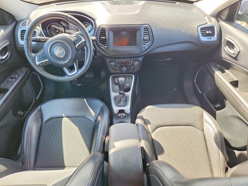 Photo 8 from auction – 2019 JEEP COMPASS with VIN 3C4NJDBB3KT767422