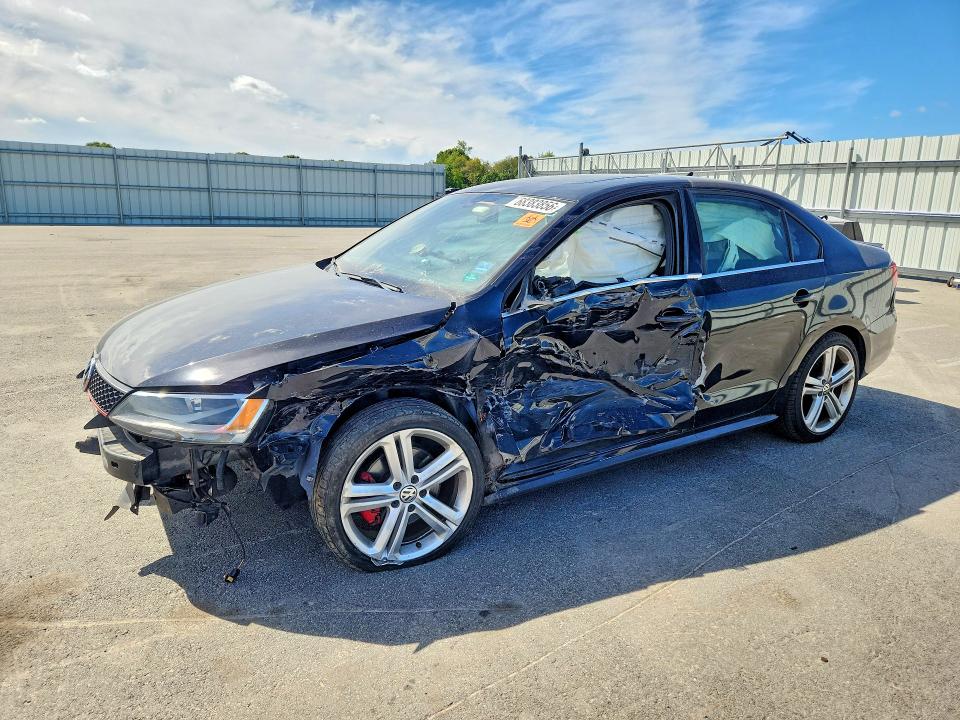 2015 VOLKSWAGEN JETTA - Търг №68383856