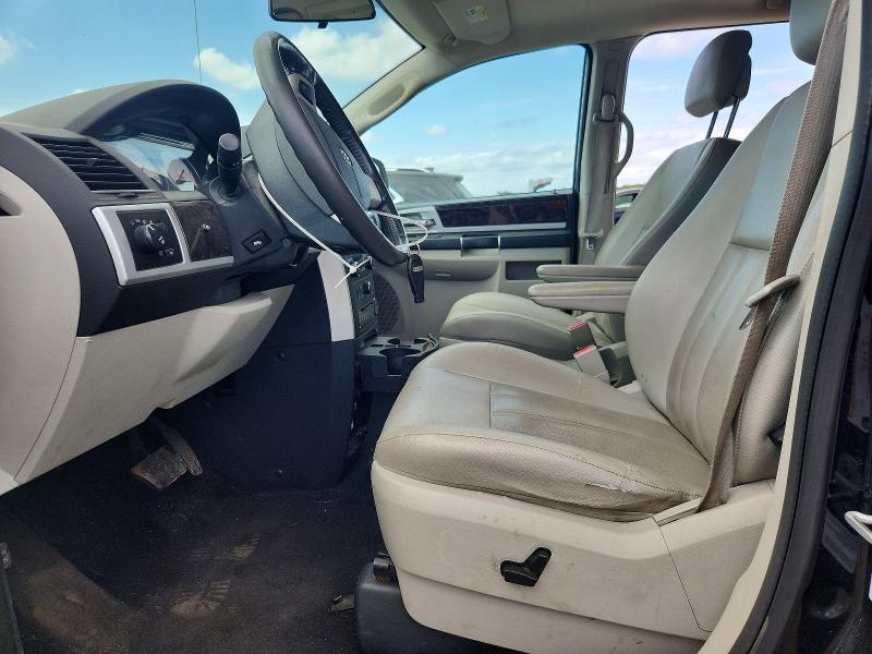 Photo 7 from auction – 2010 DODGE GRAND CARAVAN with VIN 2D4RN5DX4AR239400