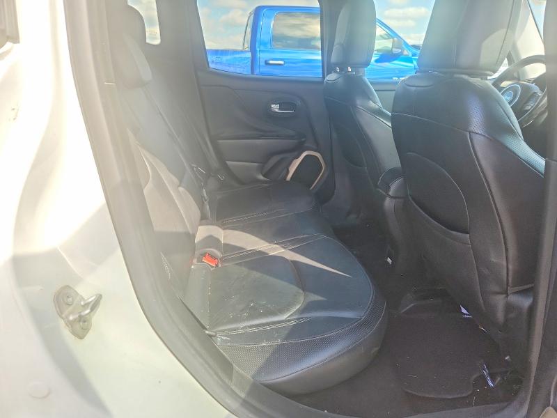 Фото 10 с аукциона – 2016 JEEP RENEGADE с VIN ZACCJBDT3GPD07838