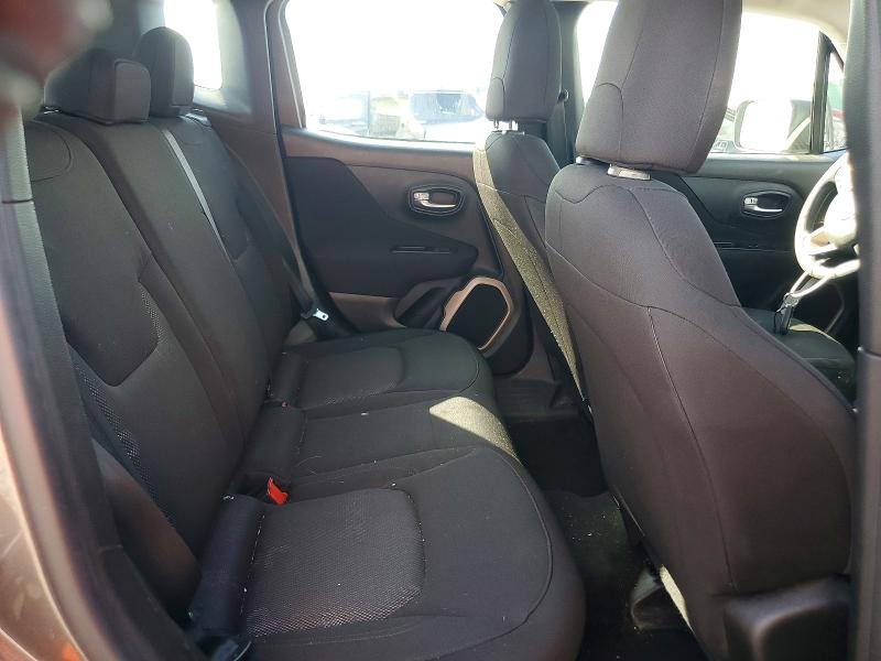 Photo 11 from auction – 2017 JEEP RENEGADE with VIN ZACCJBAB4HPF97892
