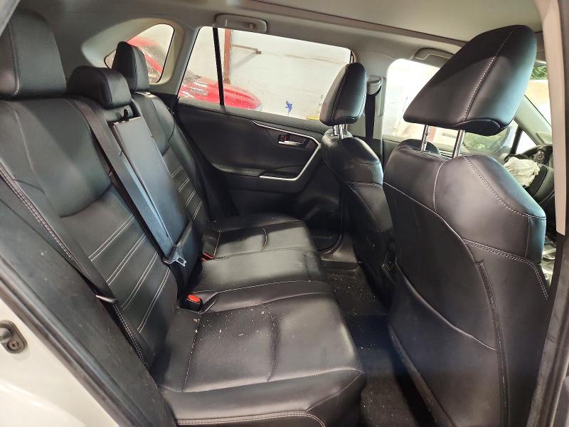 Снимка 11 от търг – 2023 TOYOTA RAV4 с VIN JTMD6RFV6PD099059