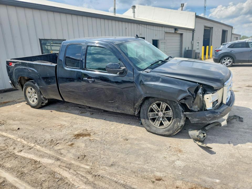 Фото 4 с аукциона – 2009 GMC SIERRA с VIN 2GTEK390491102987