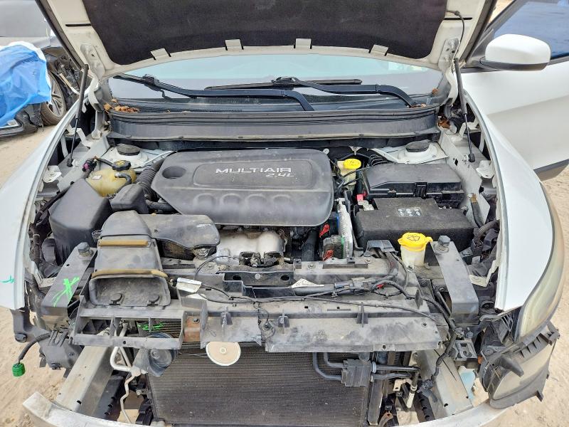 صورة رقم 11 من المزاد - 2016 JEEP CHEROKEE مع VIN 1C4PJLCB7GW114188