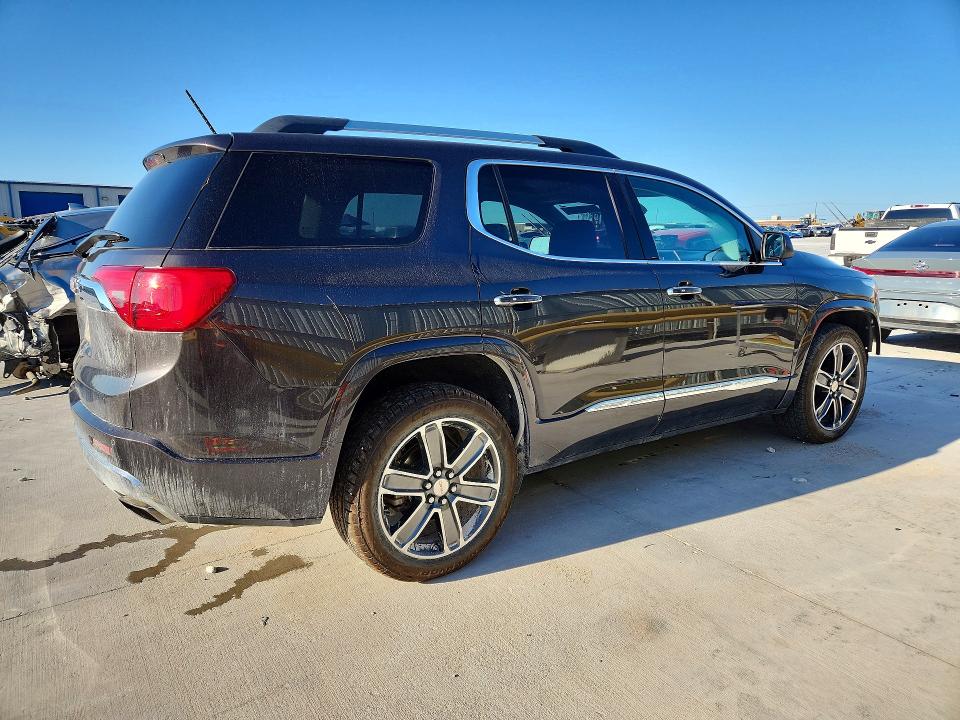 صورة رقم 3 من المزاد - 2018 GMC ACADIA مع VIN 1GKKNPLS8JZ121571