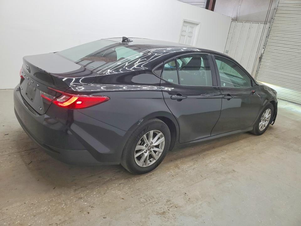 Photo 3 from auction – 2025 TOYOTA CAMRY with VIN 4T1DAACK6SU505551