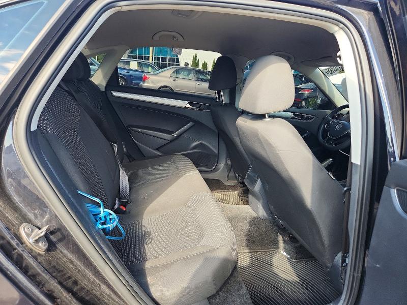 Photo 10 from auction – 2017 VOLKSWAGEN PASSAT with VIN 1VWAT7A34HC062750