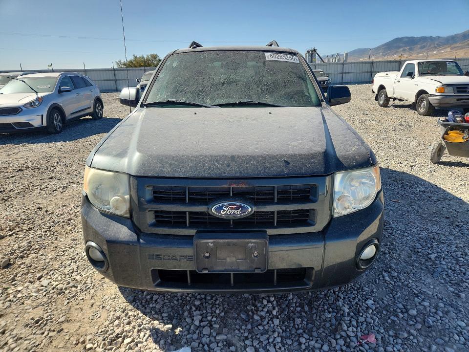Photo 5 from auction – 2008 FORD ESCAPE with VIN 1FMCU04108KE22110