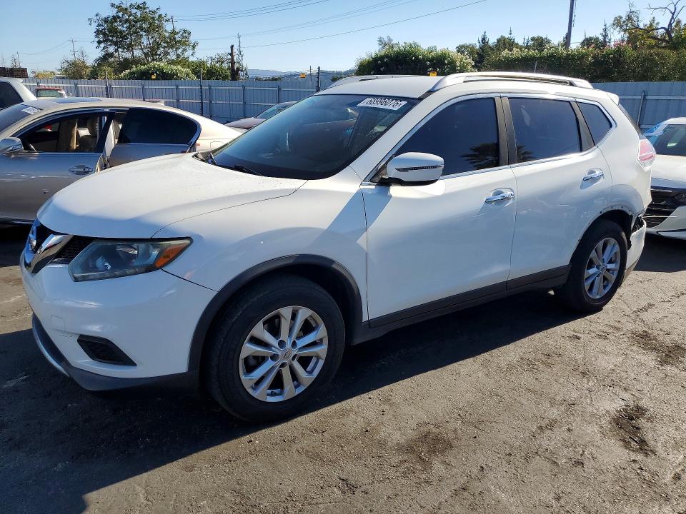 NISSAN ROGUE 2016 with VIN JN8AT2MT4GW018864 - Photo from auction