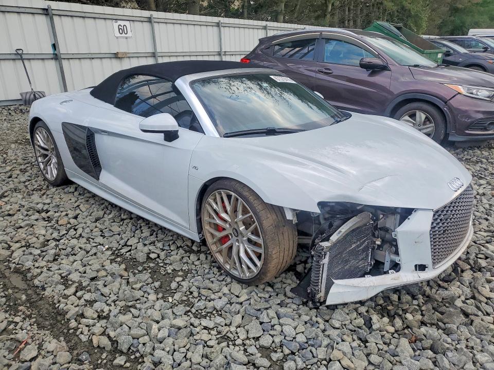 صورة رقم 4 من المزاد - 2020 AUDI R8 مع VIN WUAVECFX5L7901473