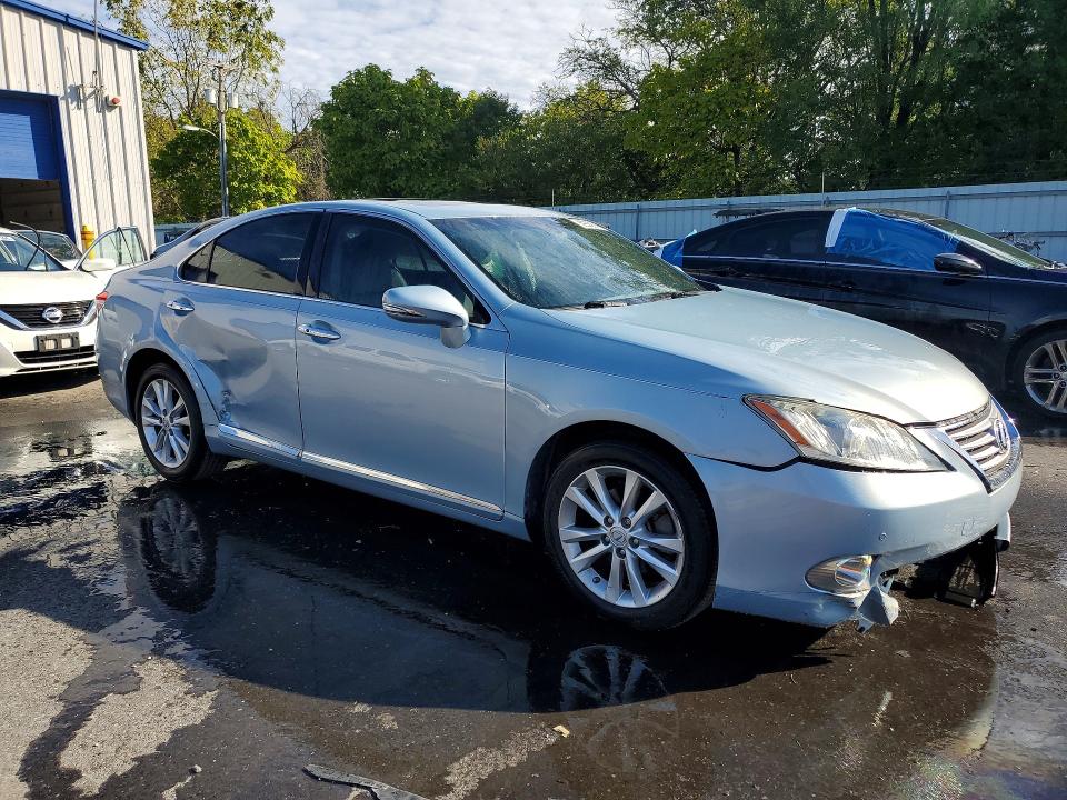 Foto 4 de la subasta – 2010 LEXUS ES con VIN JTHBK1EG0A2398040