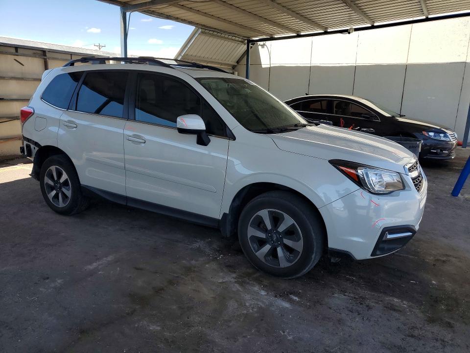 صورة رقم 4 من المزاد - 2017 SUBARU FORESTER مع VIN JF2SJARC2HH432578