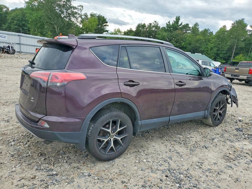 Photo 3 from auction – 2017 TOYOTA RAV4 with VIN 2T3JFREV8HW631470