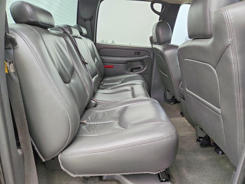 Photo 10 from auction – 2004 CHEVROLET SILVERADO with VIN 2GCEC13T841417417