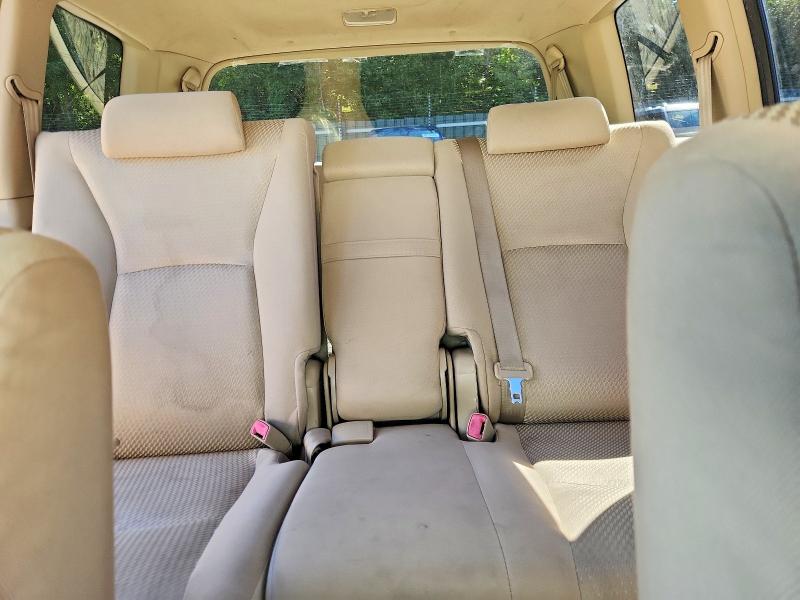 Photo 10 from auction – 2006 TOYOTA HIGHLANDER with VIN JTEEW21A160026957