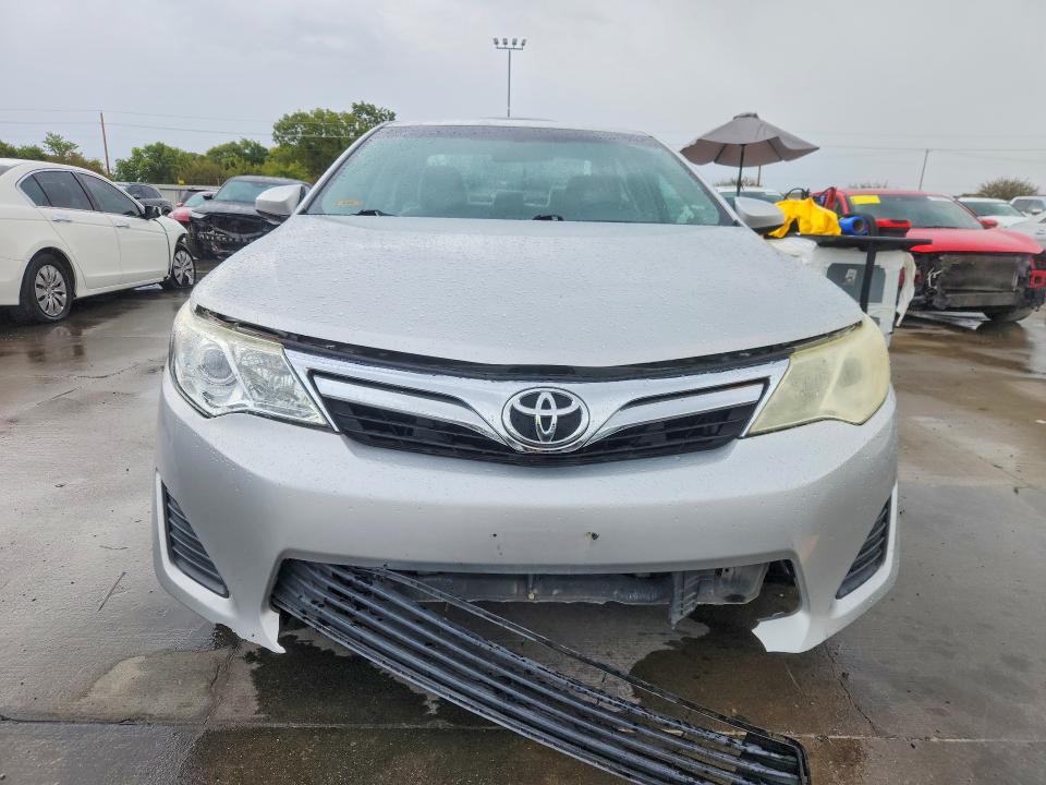 Photo 5 from auction – 2012 TOYOTA CAMRY with VIN 4T1BF1FK2CU007711