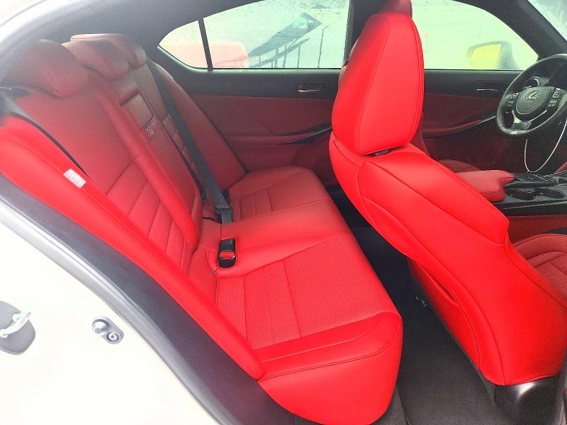 Foto 10 de la subasta – 2023 LEXUS IS con VIN JTHGZ1E25P5027808
