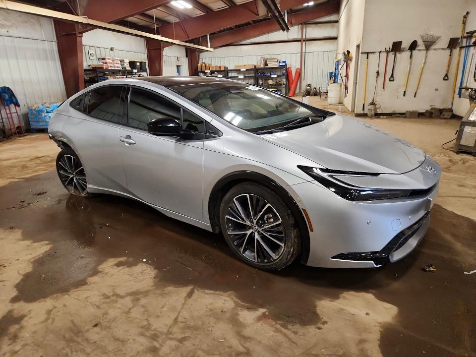 Photo 4 from auction – 2026 TOYOTA PRIUS with VIN JTDACAAU5T3067747