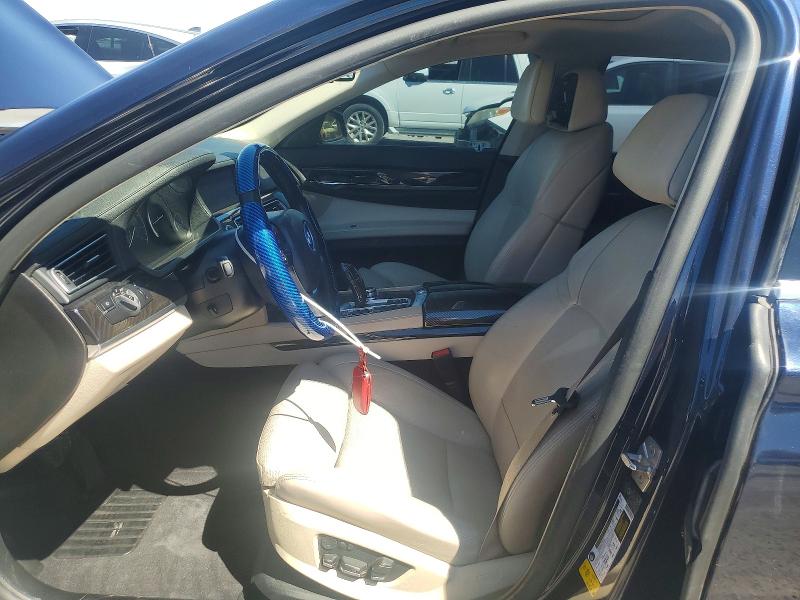 Photo 7 from auction – 2012 BMW 750 with VIN WBAKB8C59CC963309