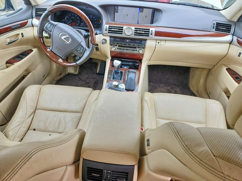 Фото 8 с аукциона – 2016 LEXUS LS с VIN JTHBL5EF4G5139750