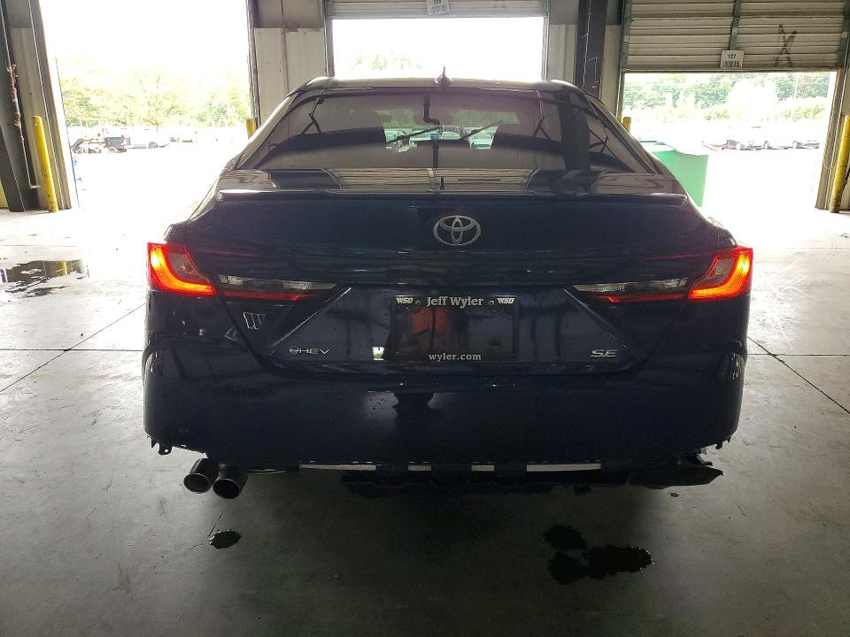 Photo 6 from auction – 2025 TOYOTA CAMRY with VIN 4T1DAACK5SU030541