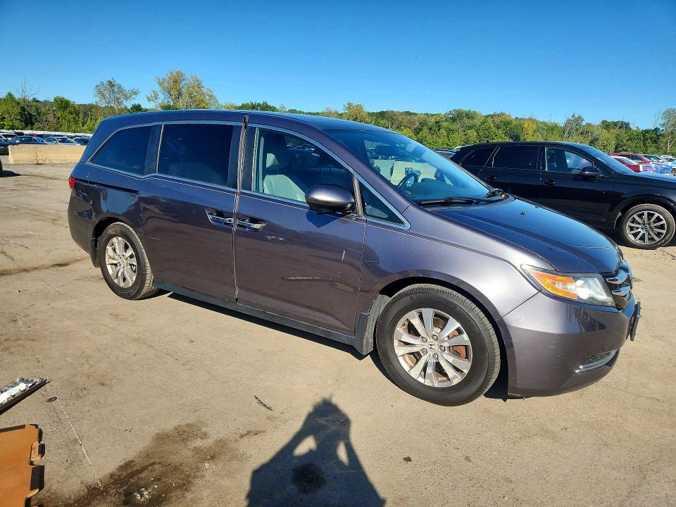 Photo 4 from auction – 2016 HONDA ODYSSEY with VIN 5FNRL5H66GB018714