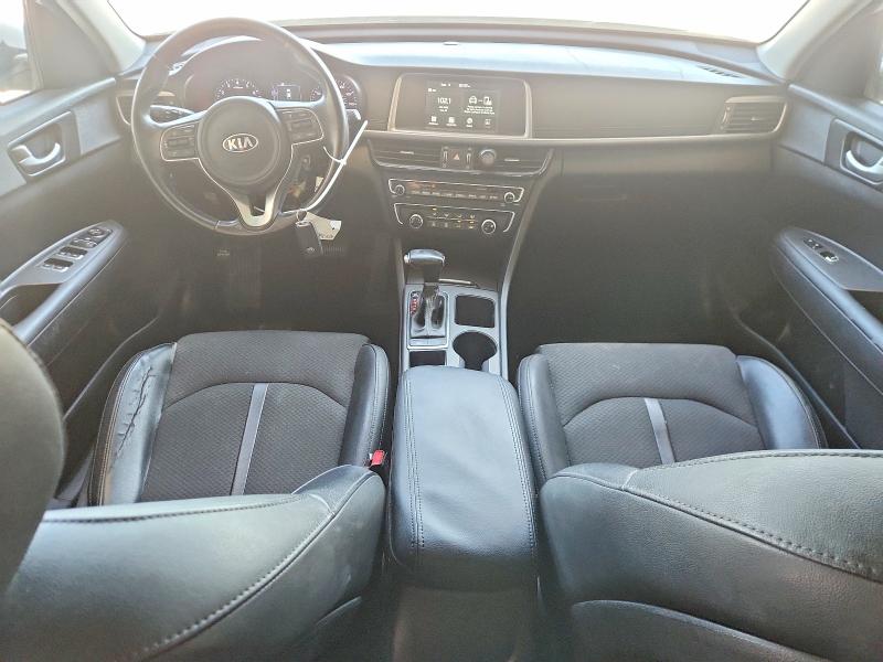 Photo 8 from auction – 2018 KIA OPTIMA with VIN 5XXGT4L31JG190250