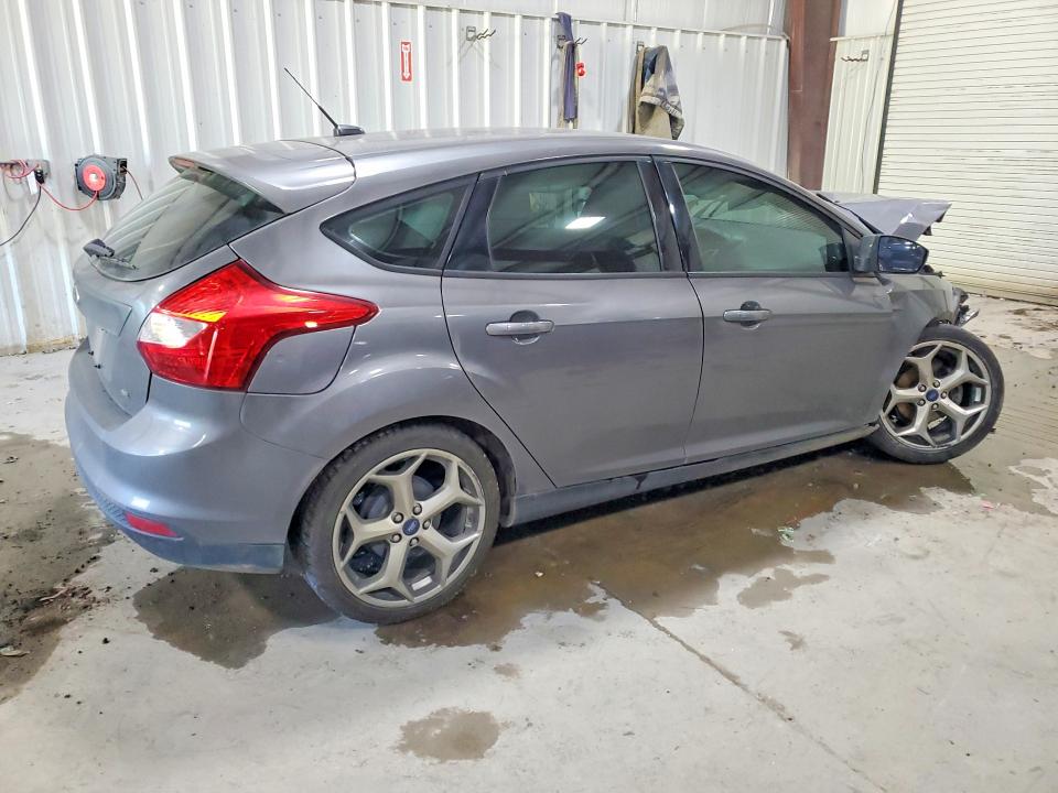 Фото 3 с аукциона – 2012 FORD FOCUS с VIN 1FAHP3K2XCL447149