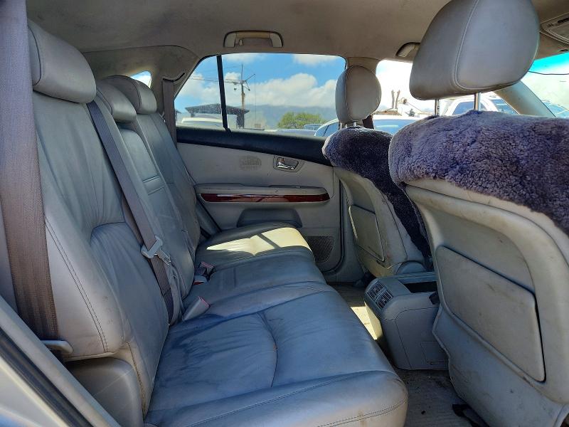 Photo 11 from auction – 2005 LEXUS RX with VIN JTJGA31U050055910