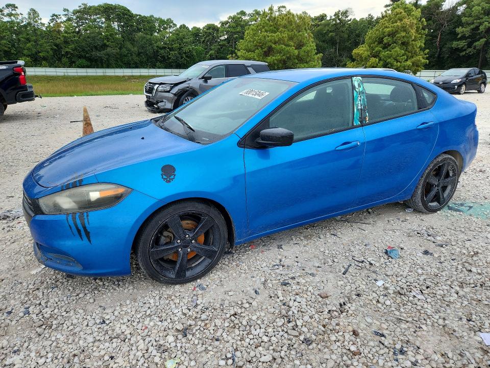 DODGE DART 2015 مع رقم تعريف المركبة 1C3CDFBB2FD299547 - صورة من المزاد