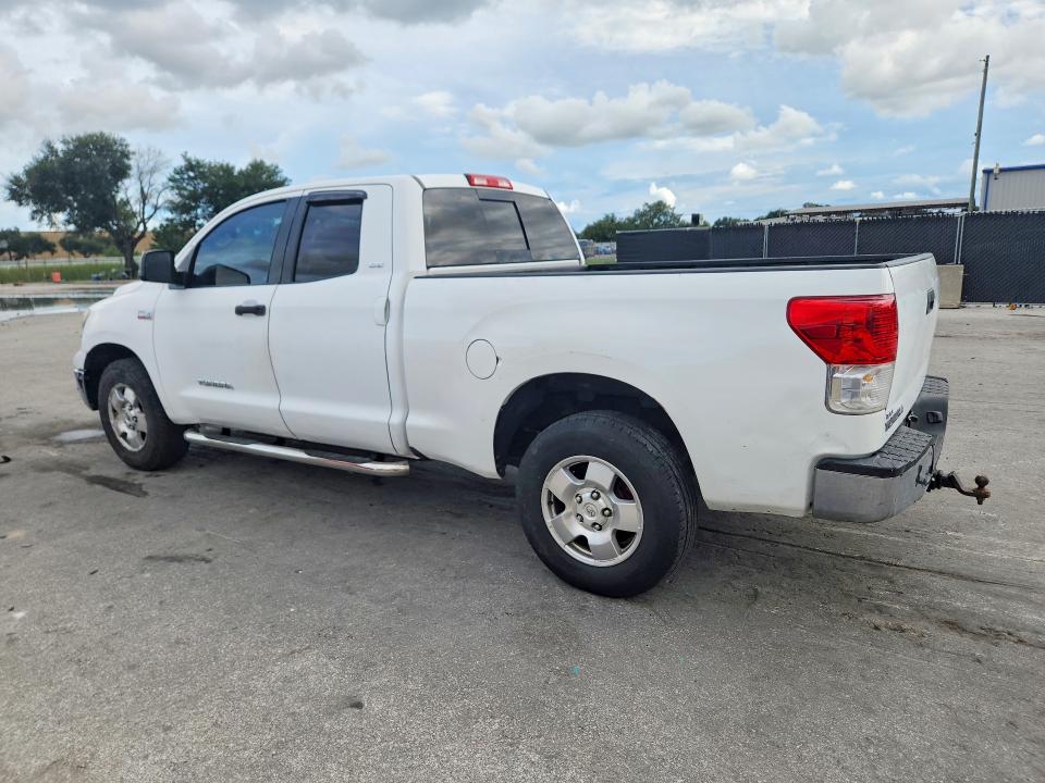 Photo 2 from auction – 2010 TOYOTA TUNDRA with VIN 5TFRY5F15AX085407